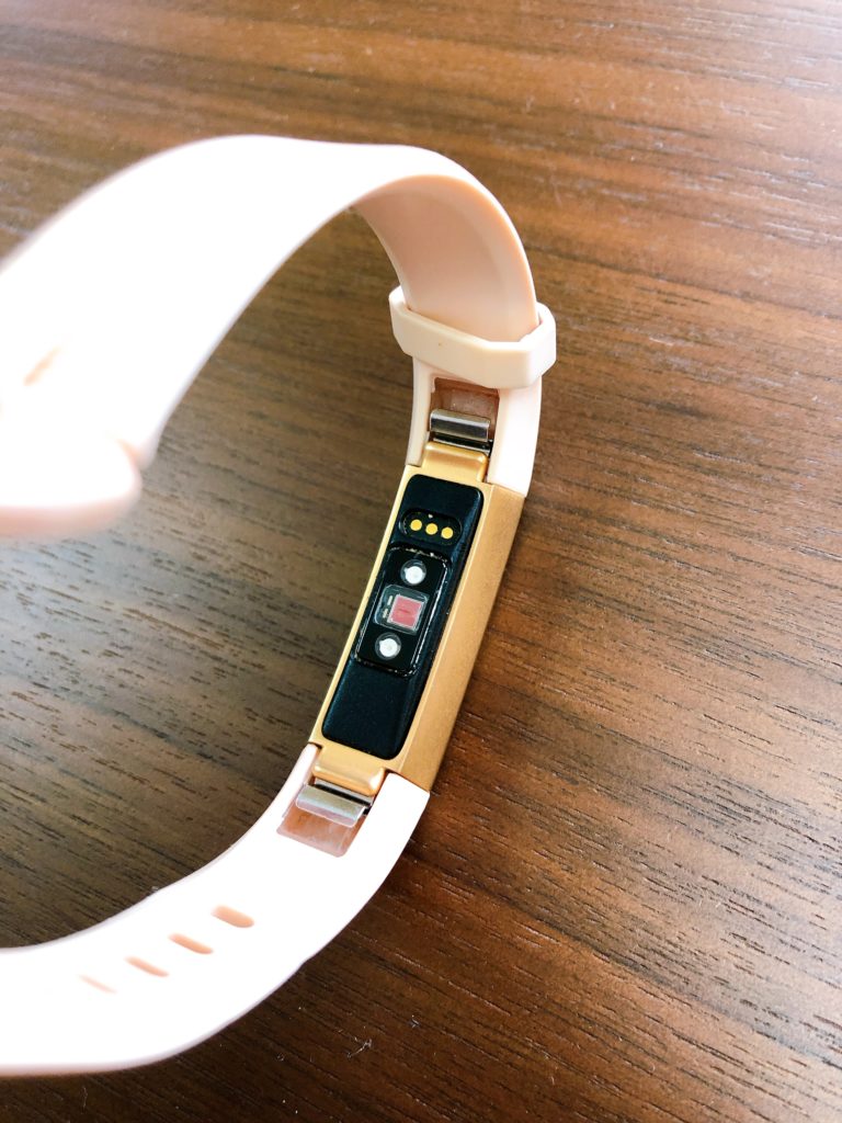 Fitbit AltaHR　イメージ画像